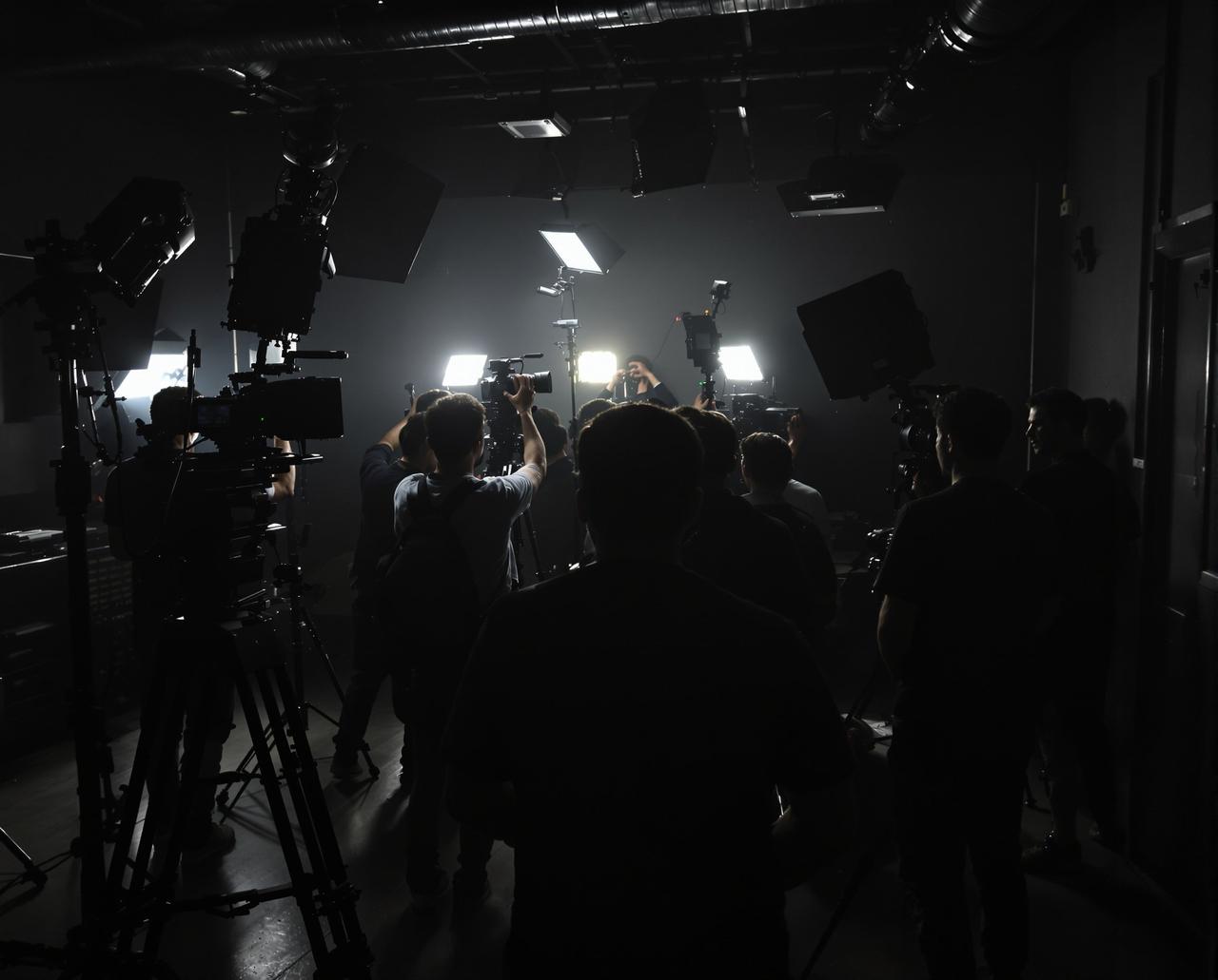 汤姆影院制作团队